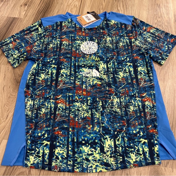 The North Face TRAILWEAR Lost Coast Active Short Sleeve T-Shirt Mens Large NWT - Picture 1 of 7
